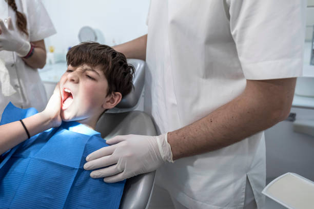 Best Broken Tooth Emergency  in Clarendon, TX